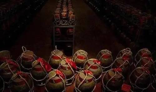 白酒的收藏知识和存放技巧